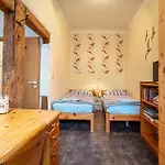 Ferienwohnung Stralsund شقة شترالسوند